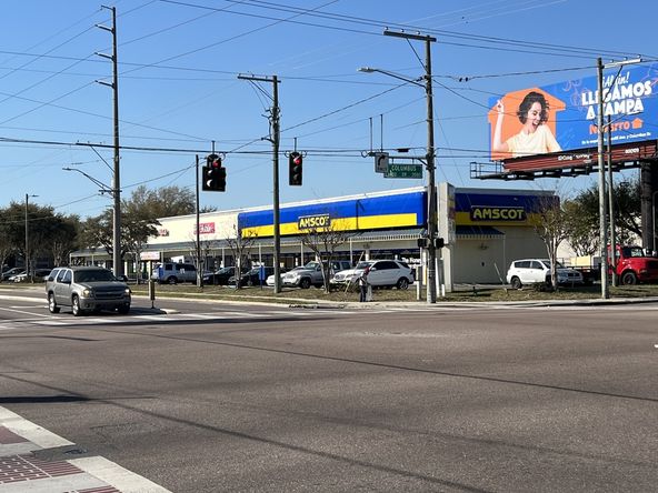 West Tampa / Stadium Retail: 2910 N Himes Ave , Tampa, FL 33607